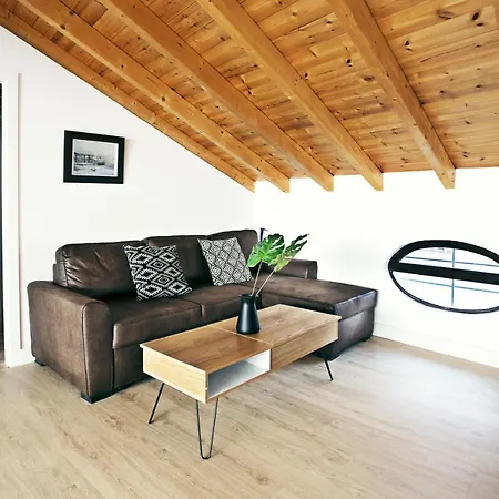 The Loft Deluxe Apartman *